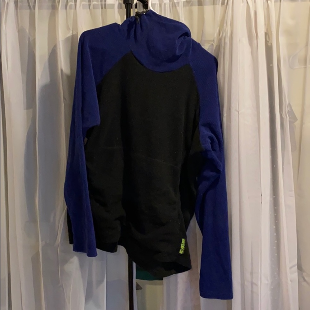 Color Block Melanzana Hoodie - size L